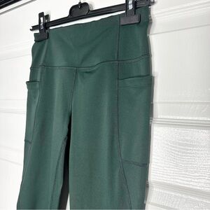 Lole Dark Green Leggings w Pockets 7/8 Length Women’s Small